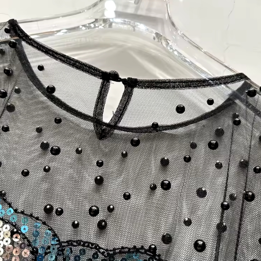 Luxury Women Sequins Floral Embroidery Golden Blouses - Picture 2 of 6